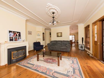18L Debeaufort Drive, Dubbo