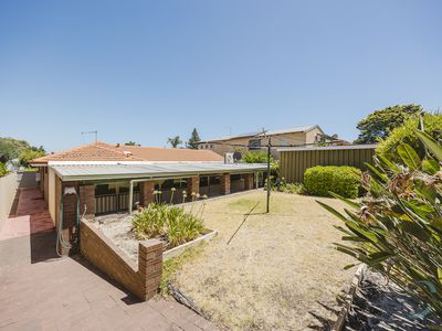 7 Oldham Street, Hillarys