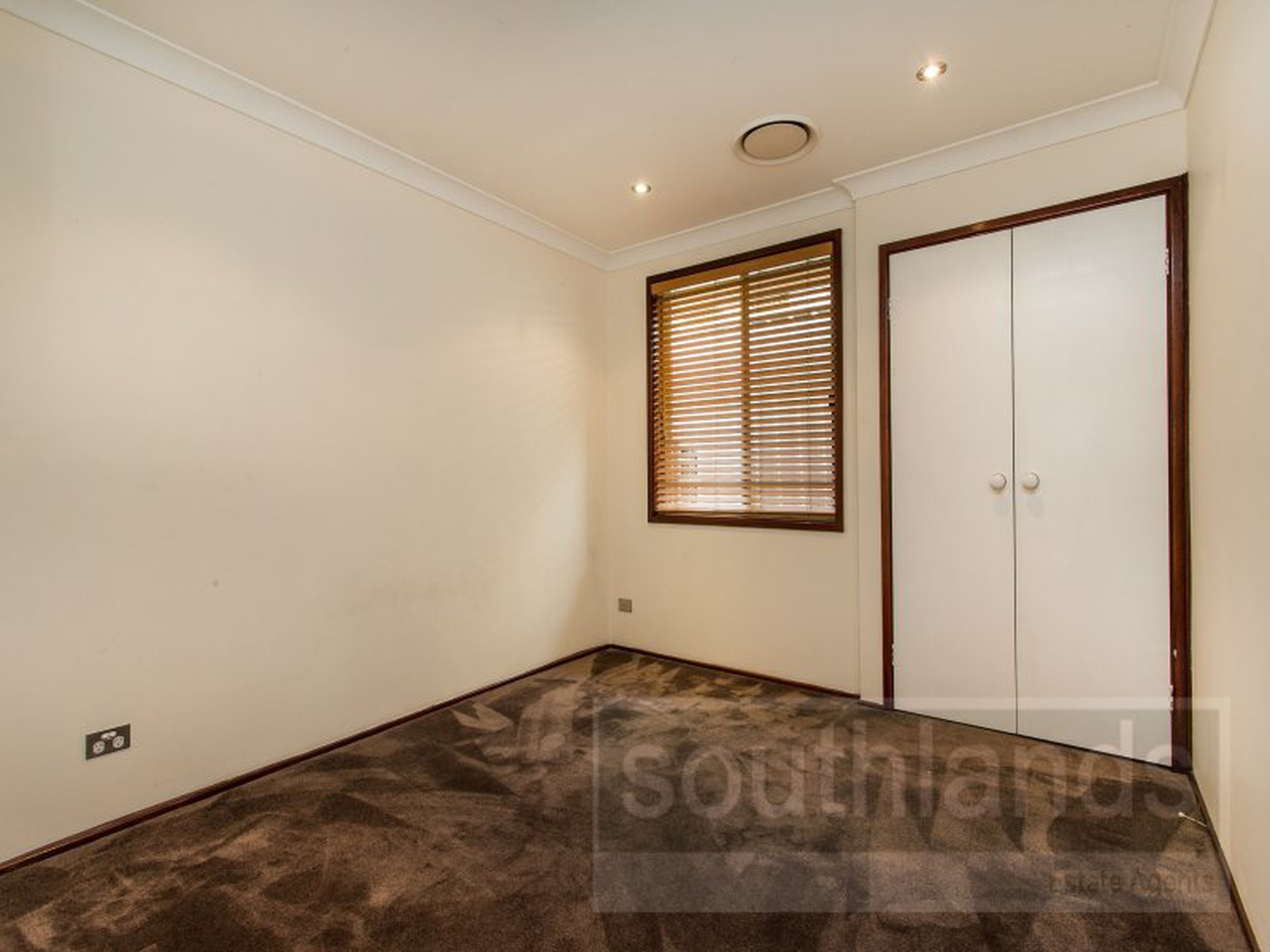 6 Marigold Close, GLENMORE PARK