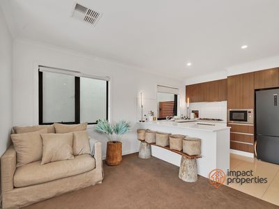 6 / 2  ROUSEABOUT STREET , Lawson