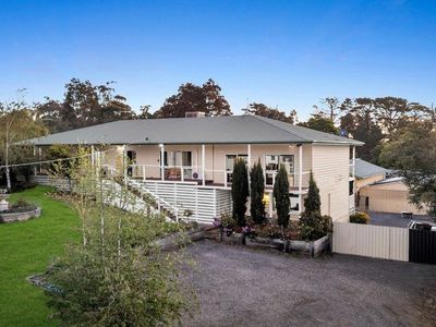 8 Stanhill Drive, Cranbourne South