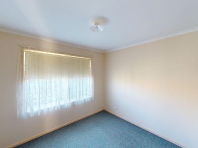 9 Sallys Lane, Kennington