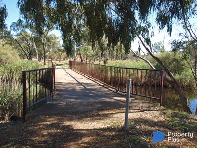 48 Aitken Avenue, Donald