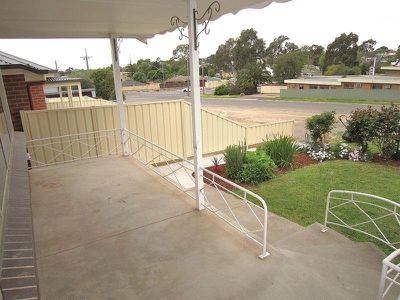 8 Parsonage Grove, Eaglehawk