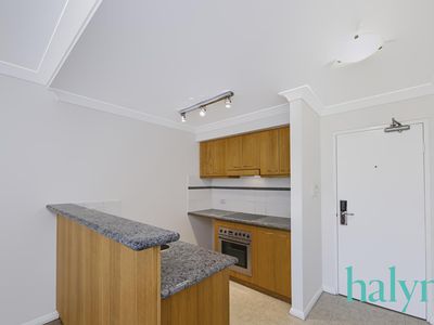 105 / 126 Mounts Bay Road, Perth