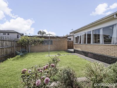 19-21 Donald Street, Footscray