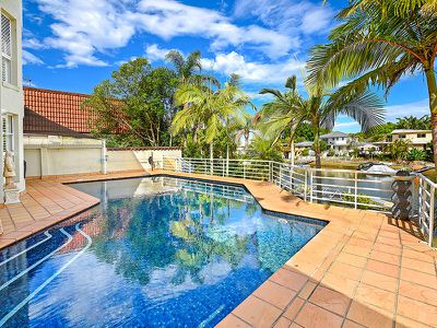 5 Craig Avenue, Carrara