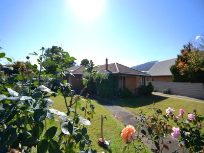 55 Valley Avenue , Mount Beauty