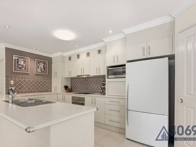 9 / 157 Brookfield Road, Kenmore Hills