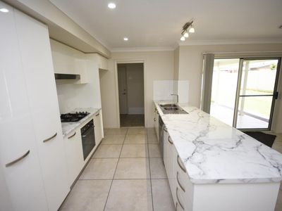 17 Lansdowne Drive, Dubbo
