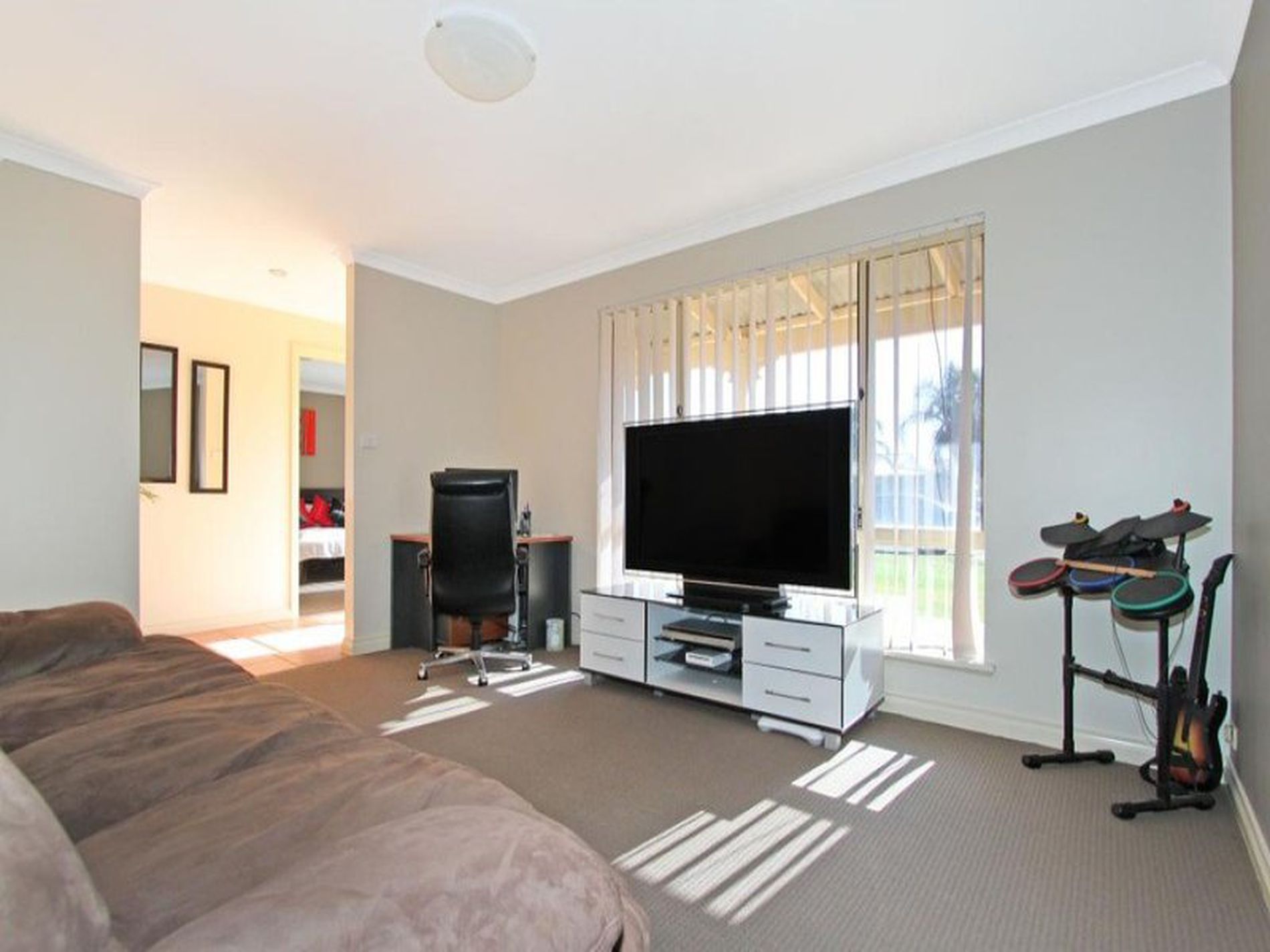 35 Trevaskis Street, Kalgoorlie