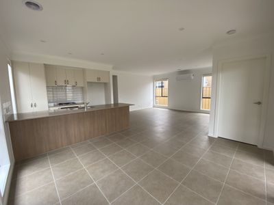 25 Ninn Street, Werribee