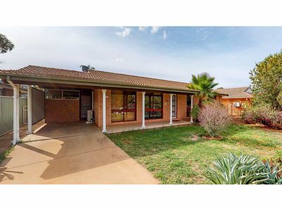 111 Baird Drive, Dubbo