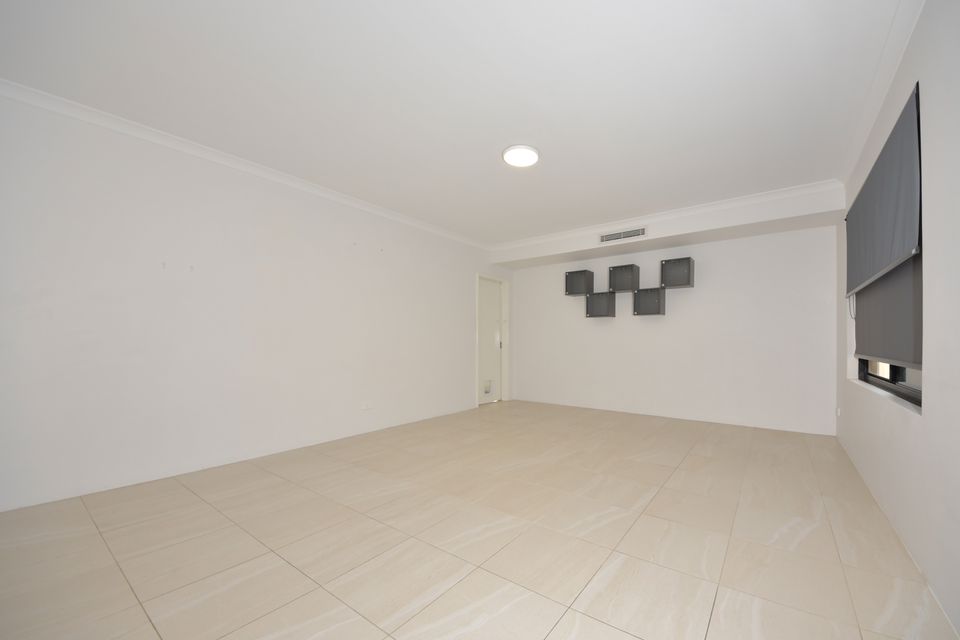 104c Safety Bay Rd, Shoalwater