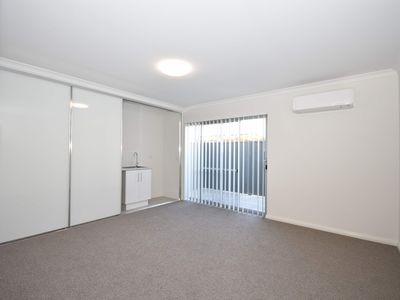 11a / 30 Bent Street, Cannington