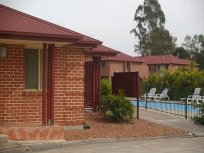 1 / 191-199 Warwick Road, Churchill