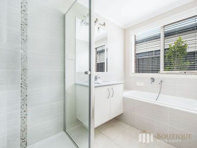 25 Artfield Street, Cranbourne East