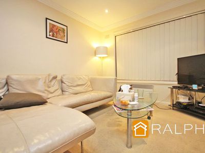 4 / 57 Sproule Street, Lakemba