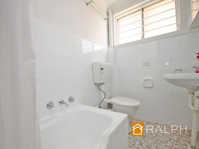 4 / 4 Shadforth Street, Wiley Park