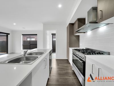 21 Skeleton Avenue, Truganina