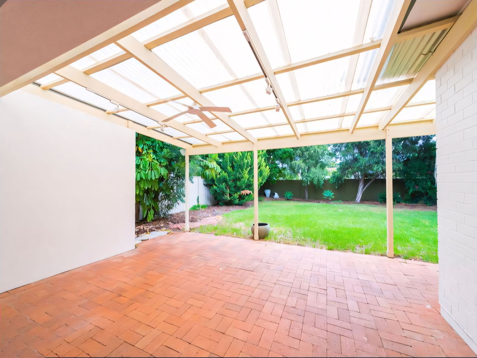 81 Pine Avenue, Glenelg North