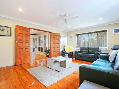 1 Lagoon Crescent, Sussex Inlet