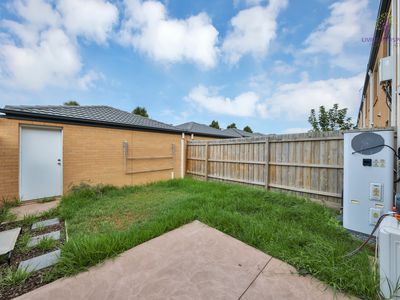 14 Amboy Walk, Point Cook