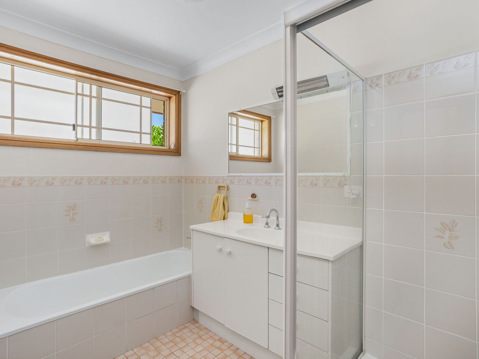 1 / 5 Greenview Close , Forster