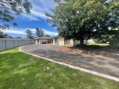 7A Newcombe Court, Dubbo
