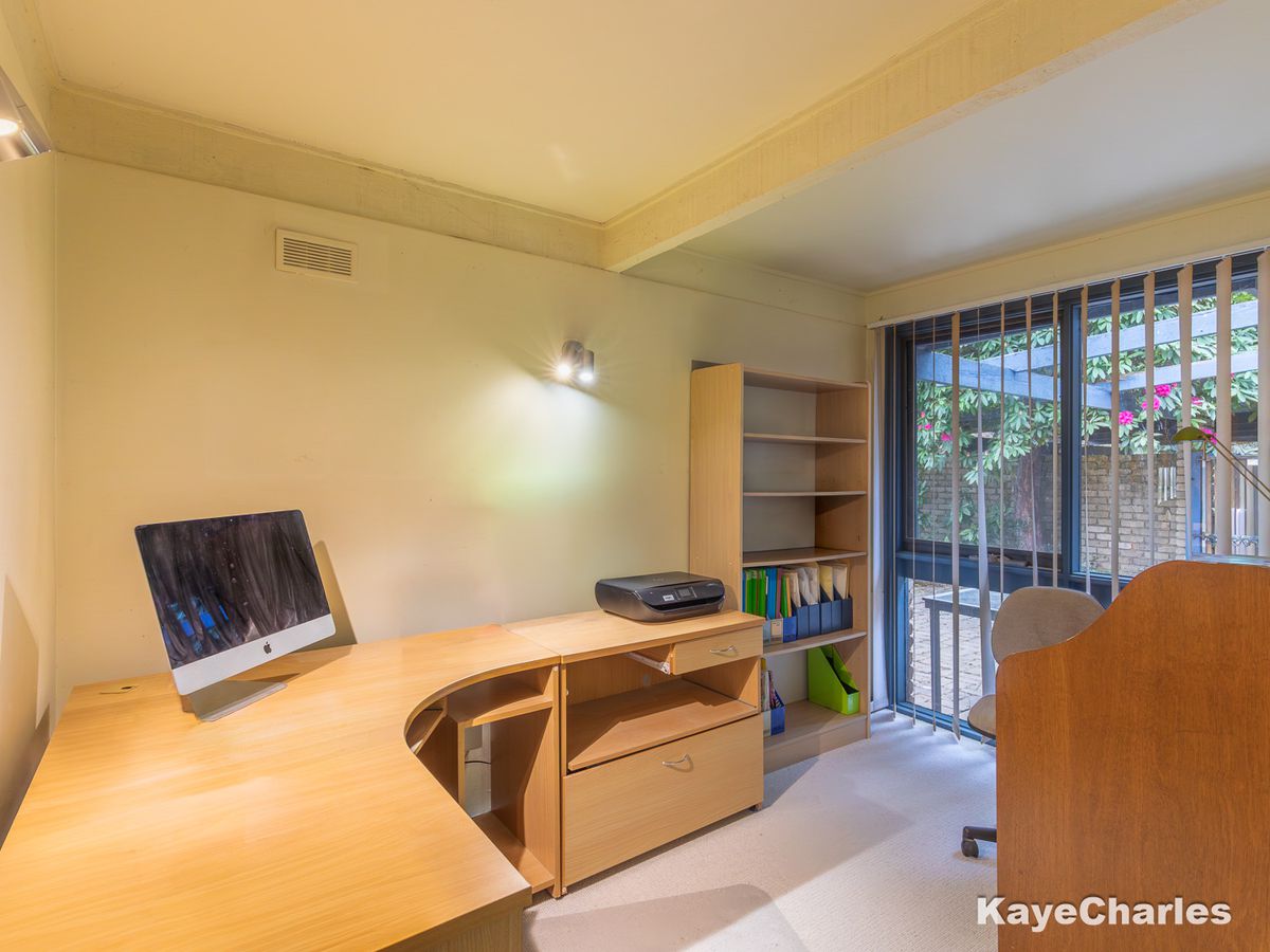 5 Burton Road, Beaconsfield Upper