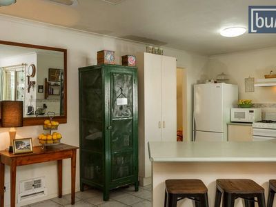 2 Pell St, Howlong