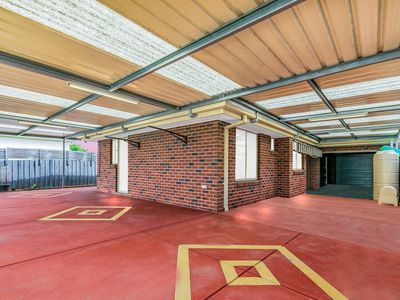 4 Finchley Park Crescent, Tarneit