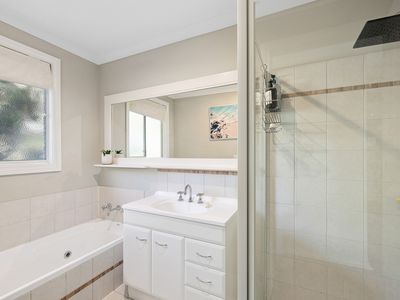 33 Derry Avenue, Mount Nasura