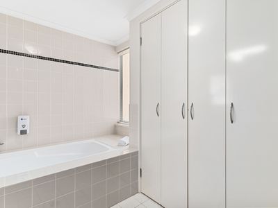 48 / 118 Mounts Bay Road, Perth