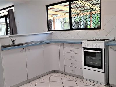 35 Laurinda Crescent, Springwood