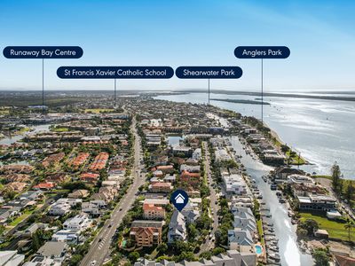 12 / 4 Madang Crescent, Runaway Bay