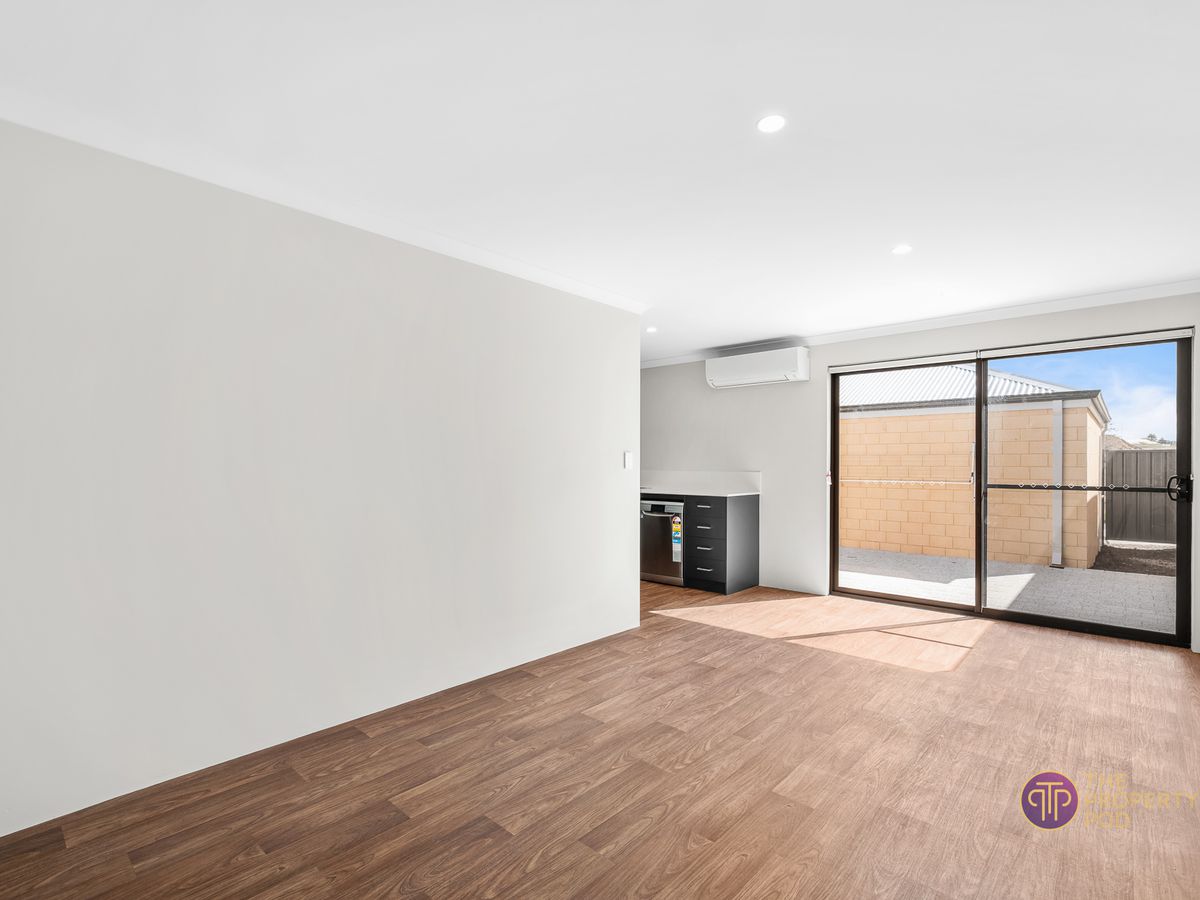 15 Gainford Way, Ridgewood