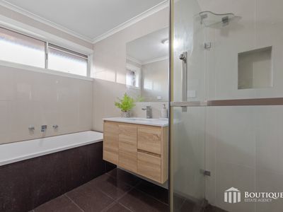 101 Brady Road, Dandenong North