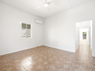 13 Lloyd Street, New Farm