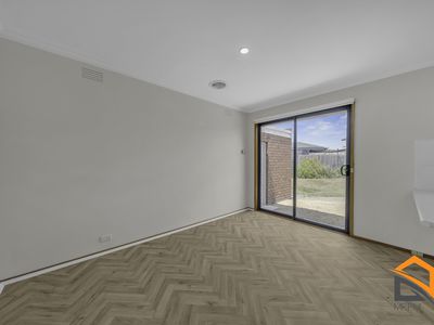 15 Ashleigh Court, Kealba