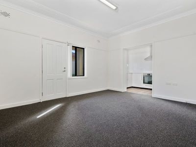42 Greenacre Road, Wollongong