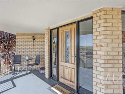 4 Dylan Street, Brighton