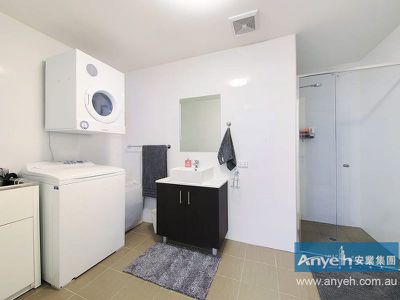 313 / 1-5 Weston Street, Rosehill