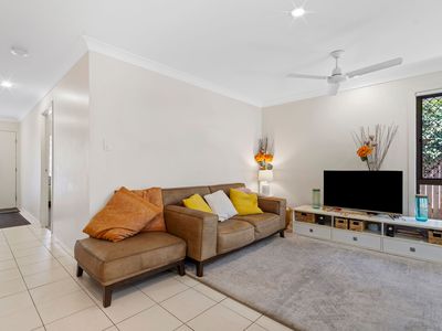 1 / 16 Seashell Avenue, Coomera