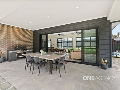 11 Pritchard Avenue, Woollamia