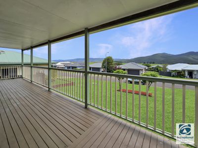 10 Carnation Street, Atherton