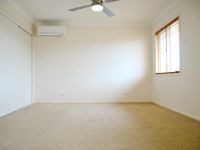 LUT / 9 Bayside Court, Thorneside