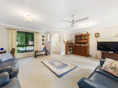 18 Parkview Court, Tewantin