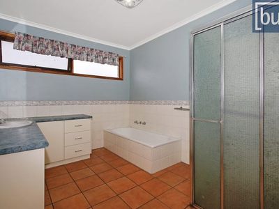 2 Poplar St, Wodonga