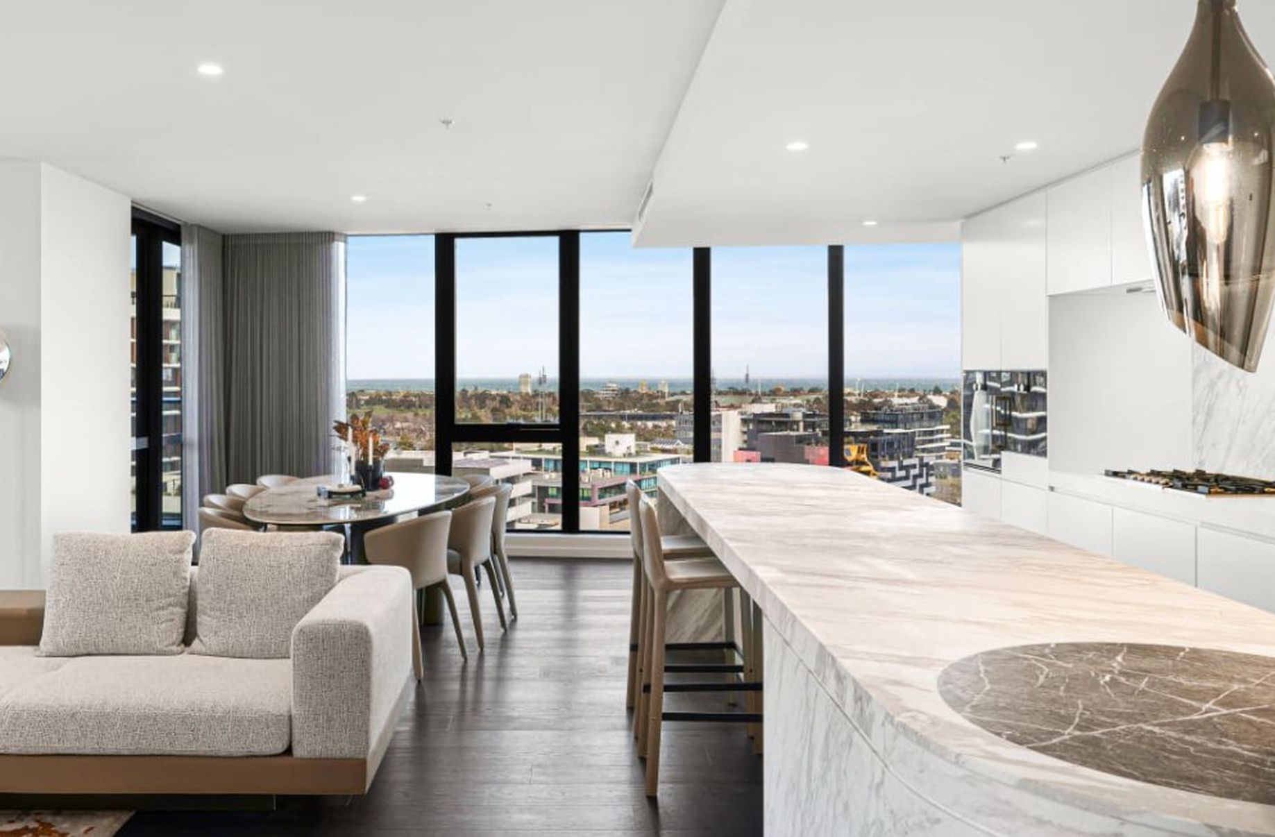 1305 / 32 Palmerston Crescent, South Melbourne